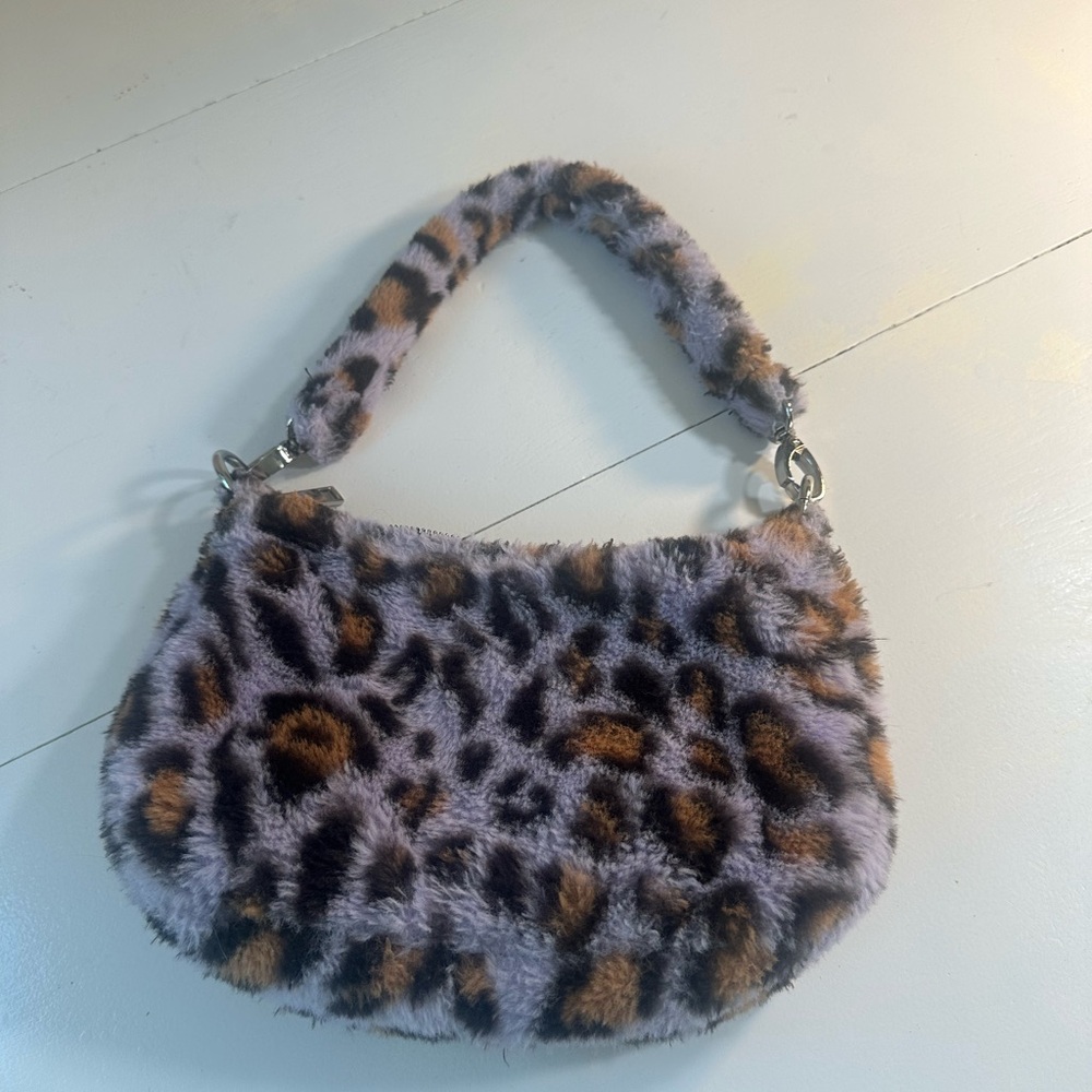 Fuzzy Leopard Print Purse